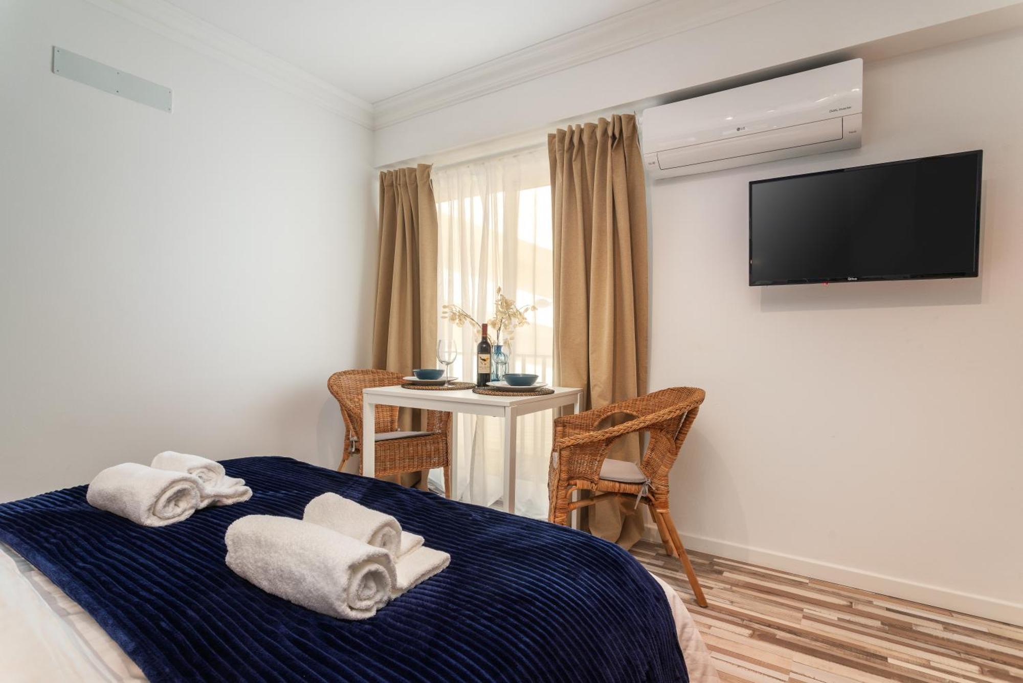Bnb Homes Praia Da Rocha Beach Bright Apartment 50 M Away From The Ocean Portimão Eksteriør billede